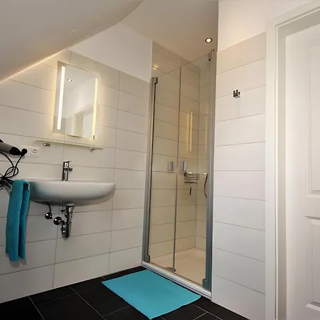 Haus K 102 Tatil Evi Röbel